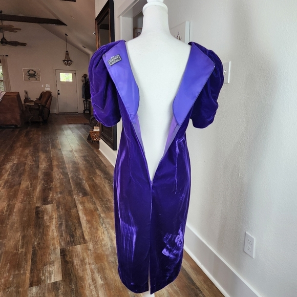 Cachet By Bari Protas Vintage Velvet Dress Purple With Shoulder Pads - Picture 9 of 10